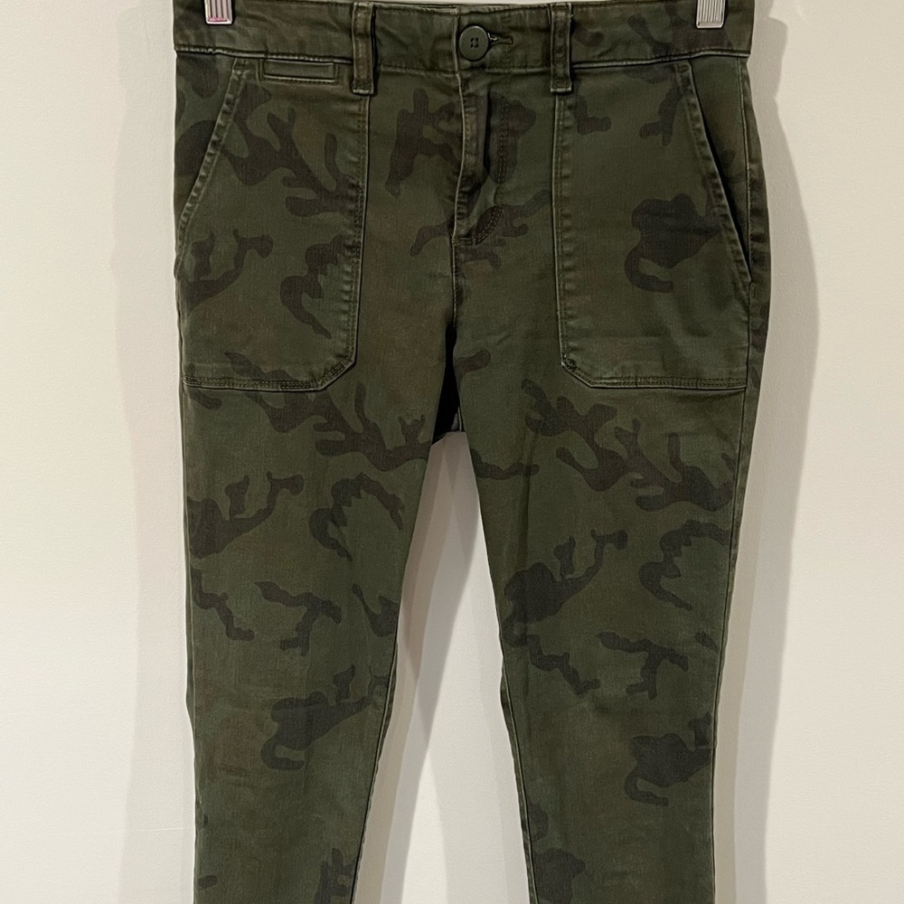 Women’s 26 Sanctuary Denim Standard Surplus Cropped Ankle Camo Brown Pants EUC
